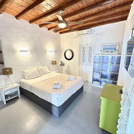 Holiday home Spacious Traditional Mykonian House *